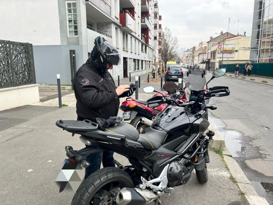 moto trottoir .jpg