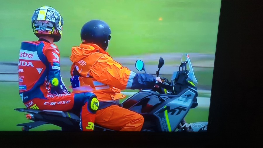 Honda sur MT.jpg