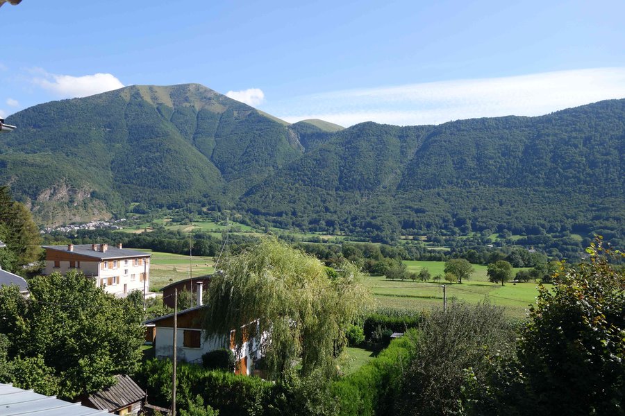 route de notre chambre à Valbonnais (le Chardon bleu)