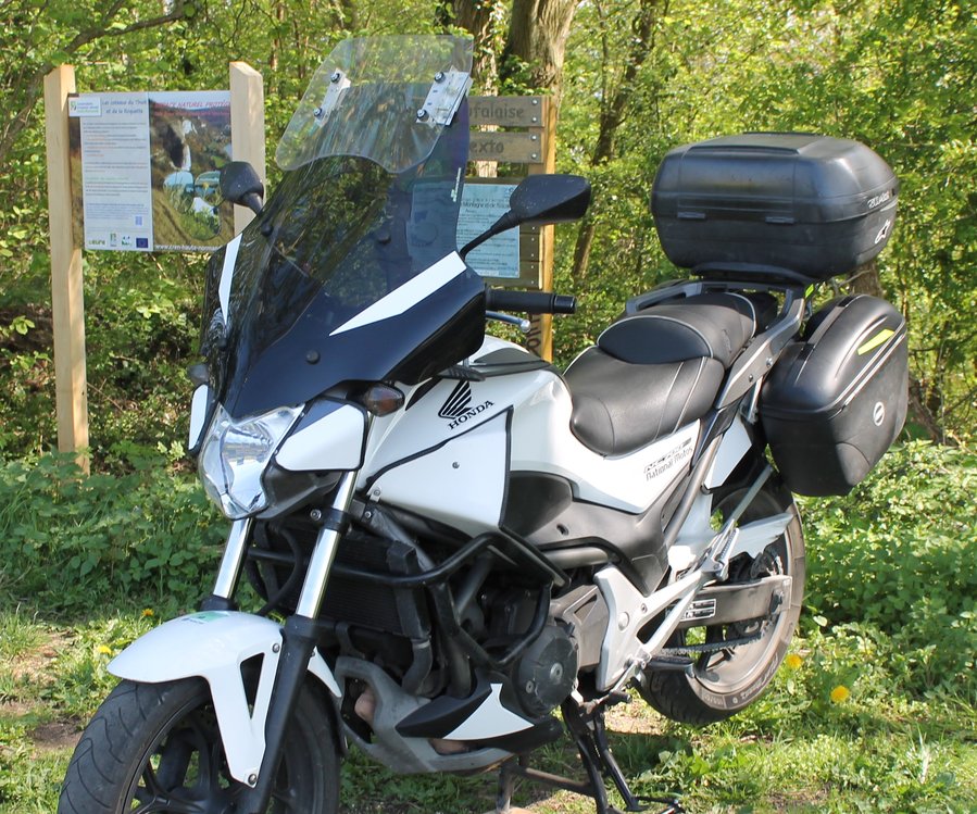 IMG_2818 (2).JPG (1.15 Mio) Vu 6546 fois Vue générale de coté