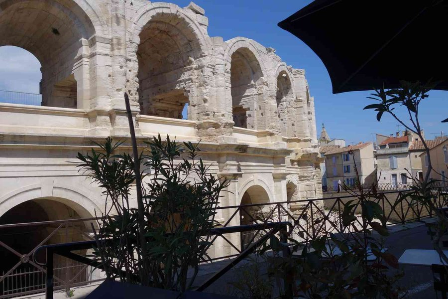 Arles arènes