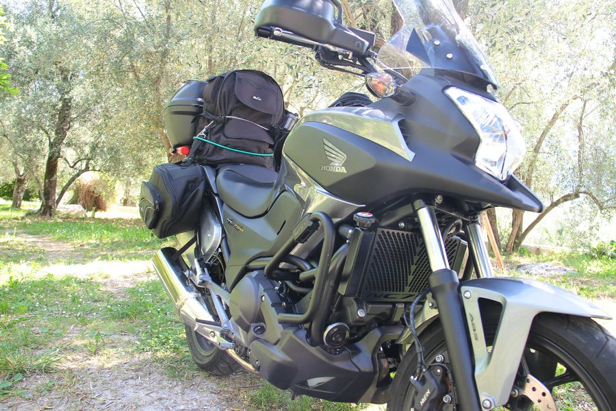 02.jpg (1.52 Mio) Vu 3110 fois 02.jpg