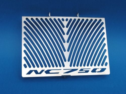 grille radiateur nc750x.JPG