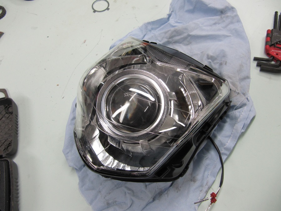 Remontage de la vitre.