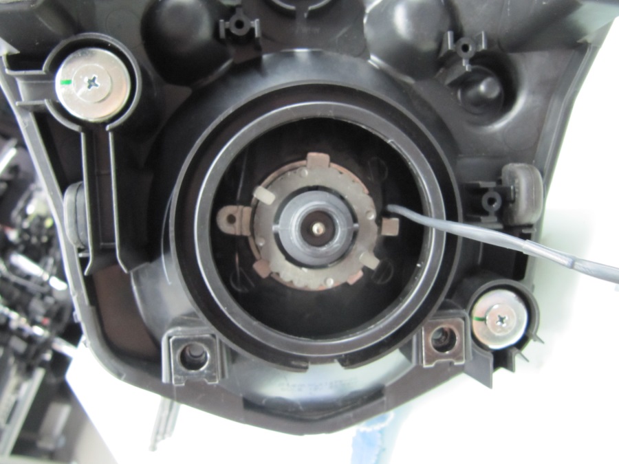 Montage de l'ampoule.