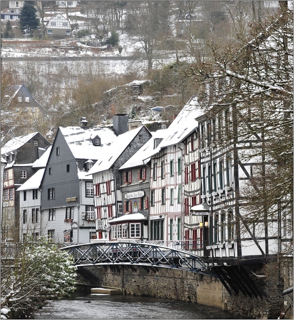 montjoie sous la neige