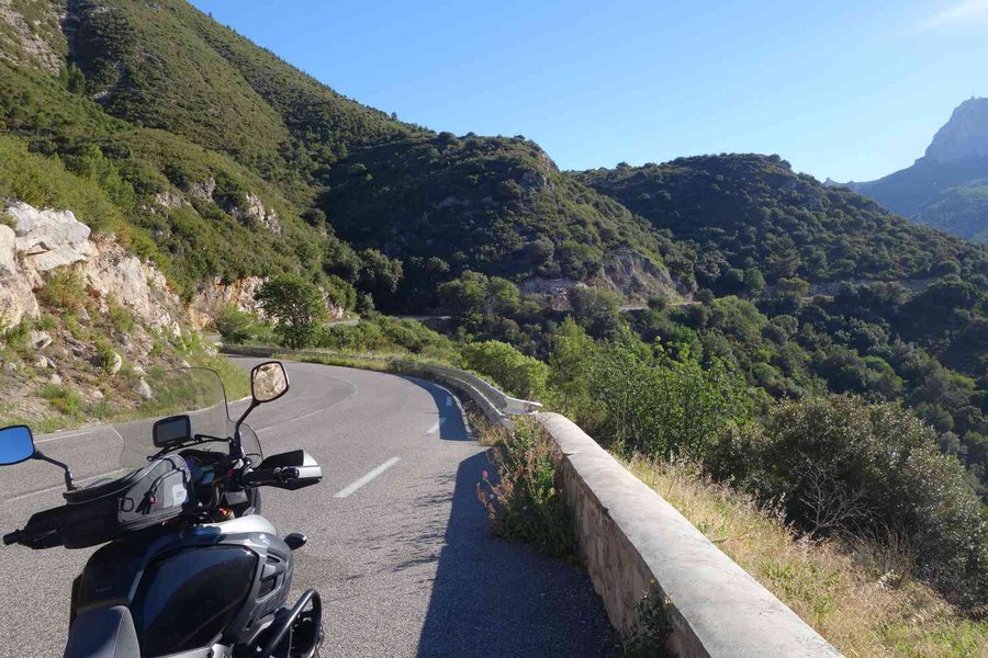 Montée au col de l'Espigoulier