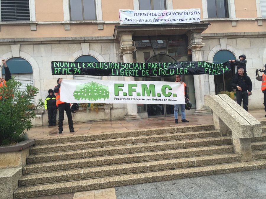 manif FFMC à Annemasse 059.jpg