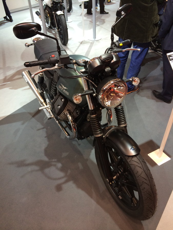 Moto Guzzi Classic V7 Stone