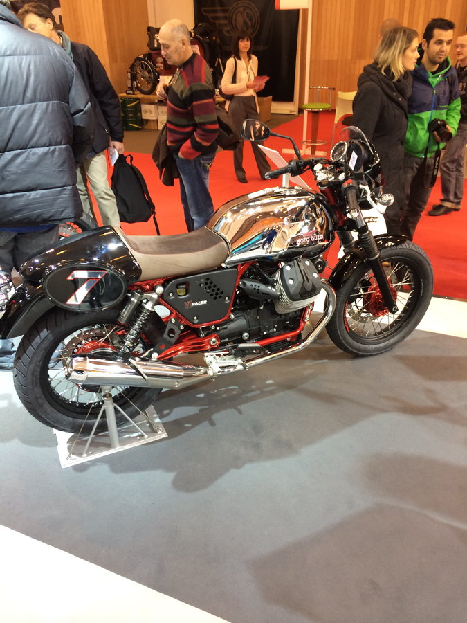 Moto Guzzi V7 Cafe Racer