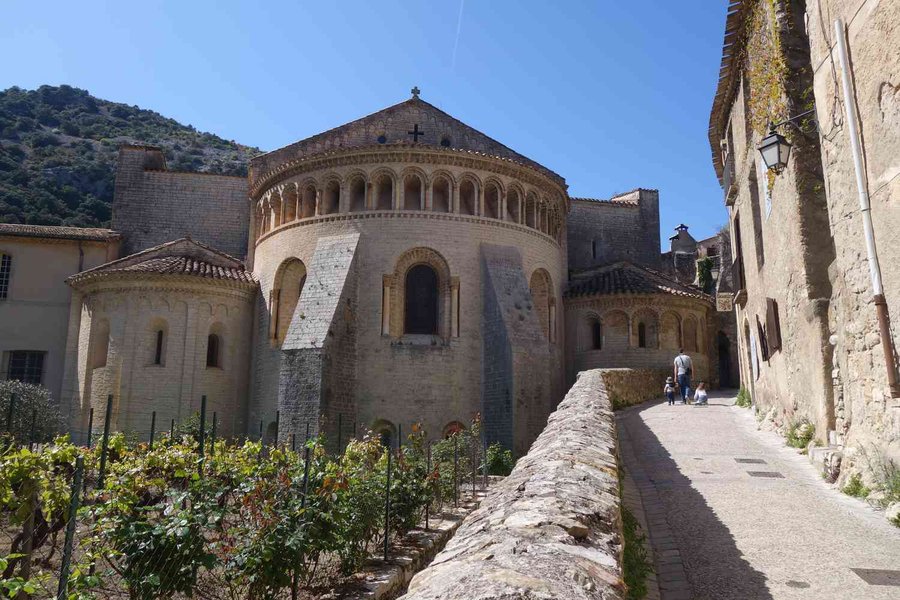 St Guilhem le Désert