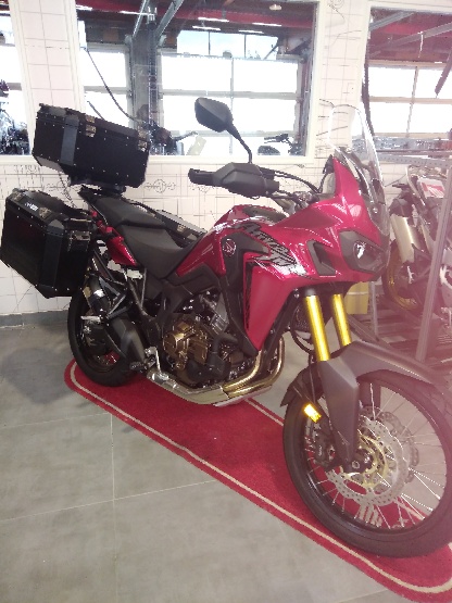 AFRICA-TWIN.jpg